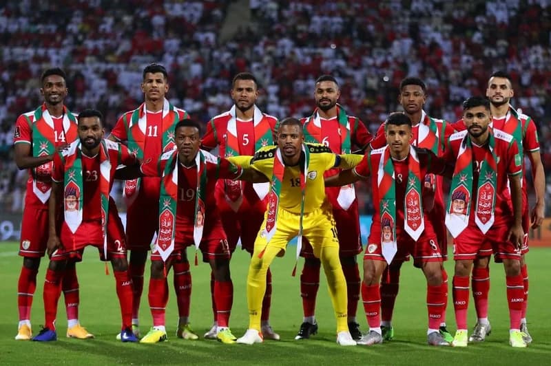 إصابة 3 لاعبين من المنتخب العماني بكورونا 