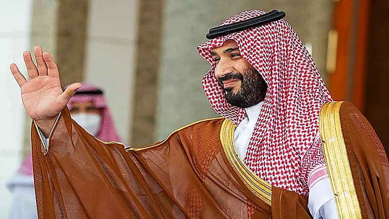 بالفيديو.. سمو ولي العهد يصل إلى مقر مهرجان الملك عبدالعزيز للإبل في الصياهد