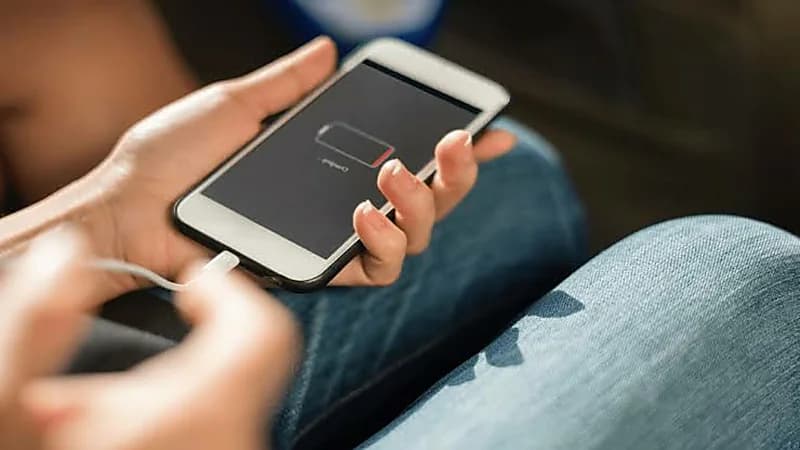 تطبيقات تستنزف بطارية هواتف الأندرويد