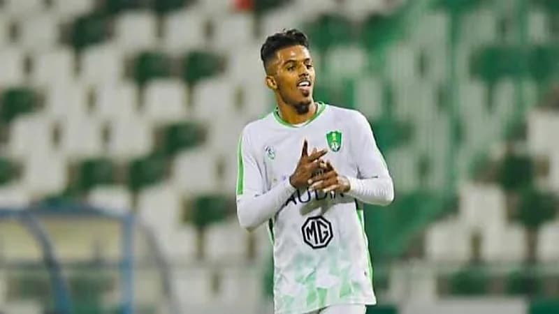 الكشف عن حجم إصابة هيثم عسيري ومدة غيابه عن ملاعب الأهلي 