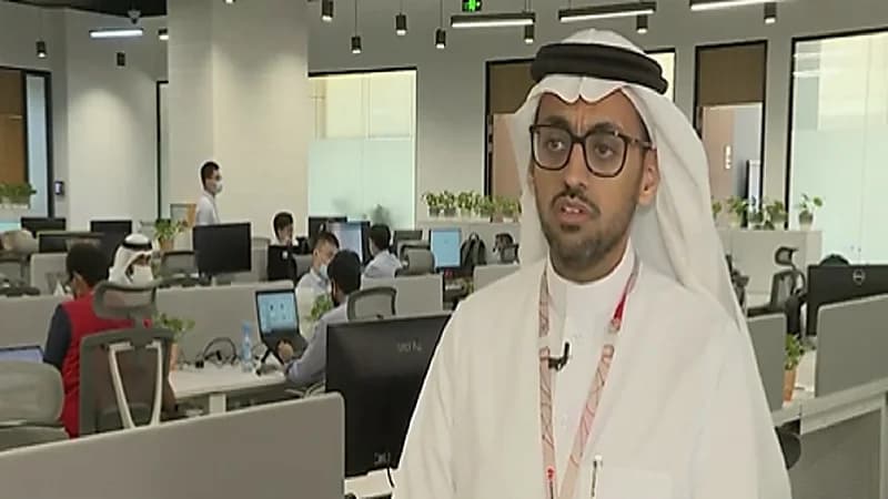 بالفيديو.. قصة مواطن برع في عمله فأصبح كبير قياديي الأمن السيبراني بشركة عالمية