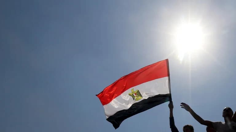 الكشف عن مقبرة جماعية لجنود مصريين أحرقتهم إسرائيل أحياء