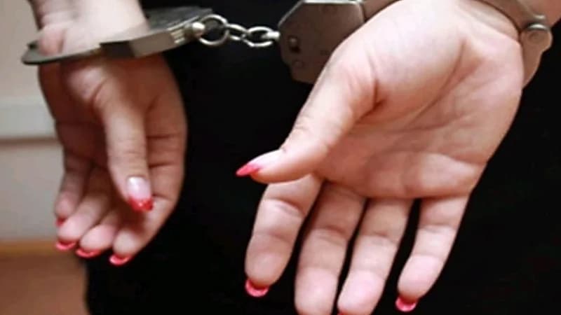 زوجة تستدرج صديق زوجها وتقتله للاستيلاء على أثاث منزله