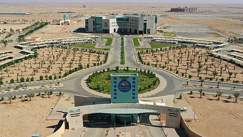 بالفيديو .. وكيل جامعة المجمعة يوضح أبرز اشتراطات الدخول للحرم الجامعي