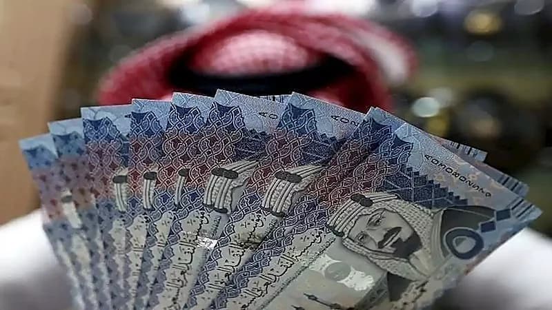 50 ألف ريال غرامة على مؤسسة باعت اكسسوارات جوالات مقلدة