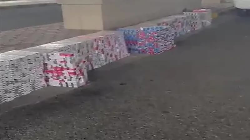 فيديو.. إحباط تهريب 1482 كرز سجائر مخبأة في مركبة متجهة إلى المملكة
