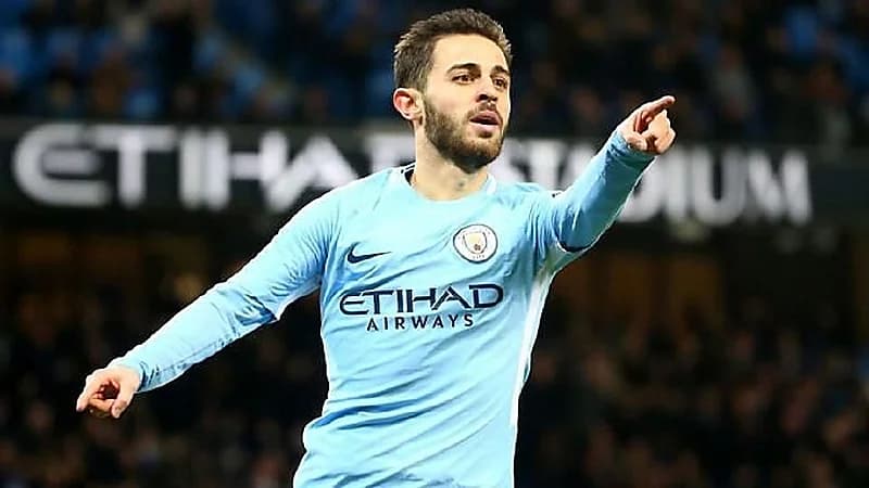 أزمة تواجه برشلونة بسبب برناردو سيلفا