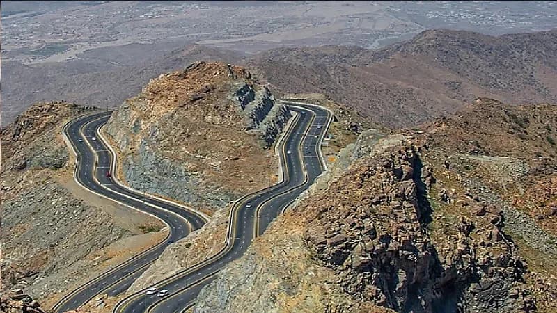 إغلاق مؤقت لطريق الهدا بالاتجاهين