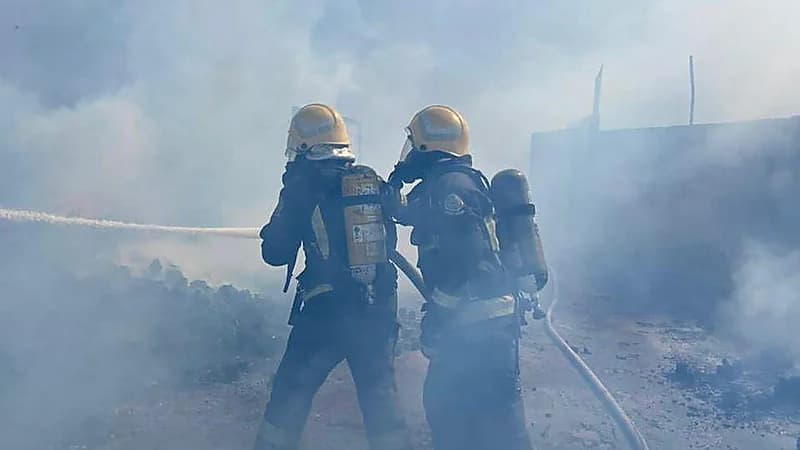 نشوب حريق بضاحية الملك فهد والدفاع المدني يتدخل