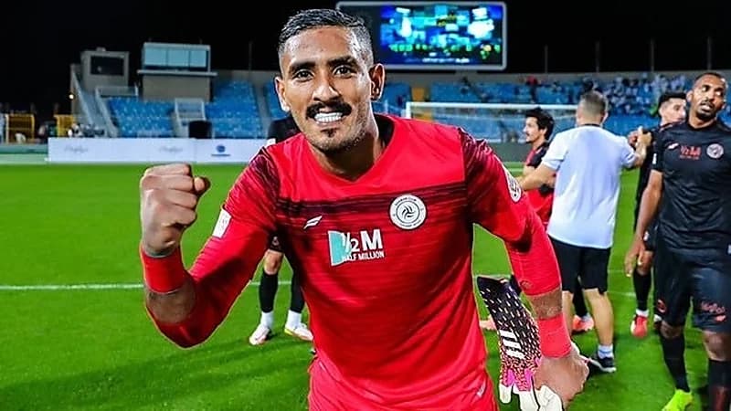 " فواز القرني" يقترب من العودة لتدريبات الشباب