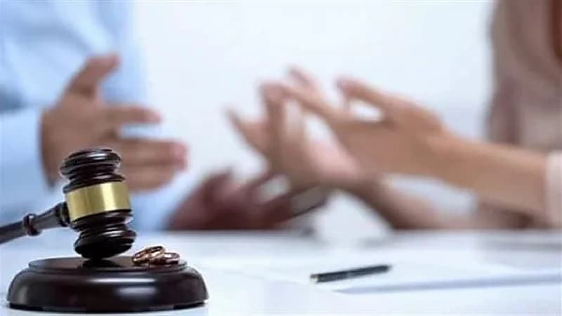 سيدة تطلب الطلاق: "زوجي تسبب في زيادة وزني"