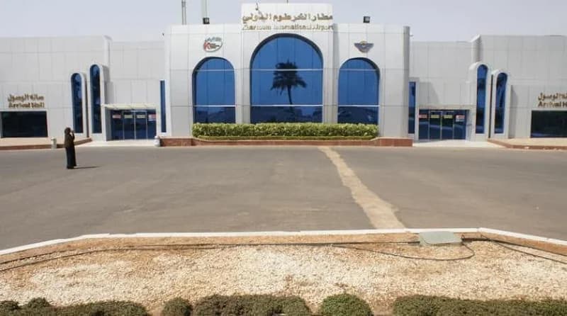 تمديد إغلاق المجال الجوي بالسودان حتى 31 مايو