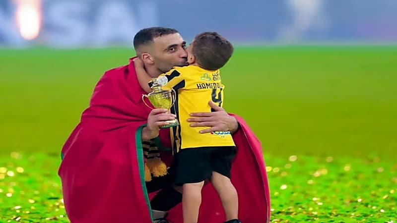 ريان إبن حمدالله يطارد الكاميرا .. فيديو