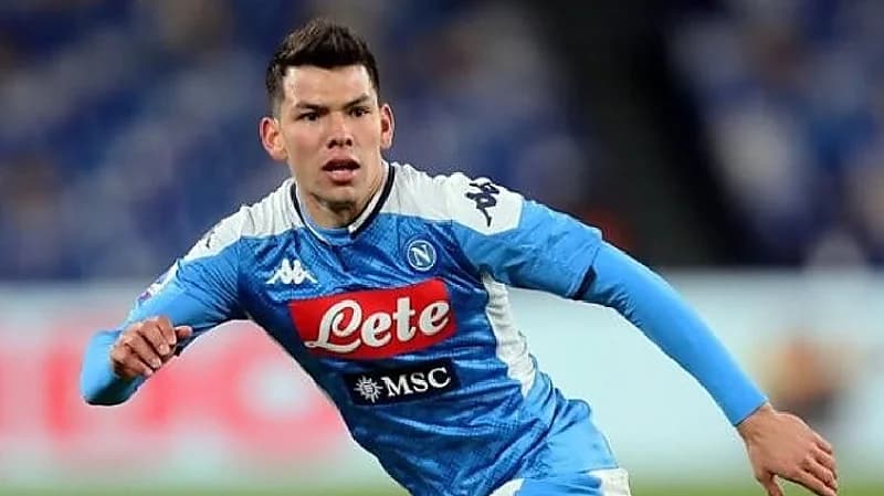 موقف جناح نابولي من اللعب بدوري روشن