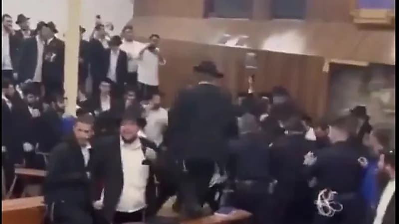 اكتشاف نفق سري في قلب نيويورك يشعل الجدل ٠٠فيديو