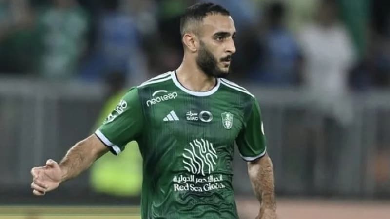 الأهلي يستعيد نجمه قبل مواجهة النصر