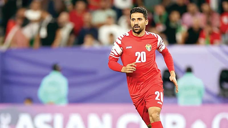 إيقاف حمزة الدردور لضربه أحد أعضاء الجهاز الفني لمنتخب الأردن