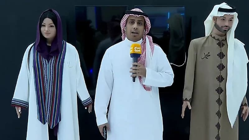 الروبوت السعودي محمد: " البشر يخافون منا وسأفكر في الزواج من الروبوت سارة.. فيديو