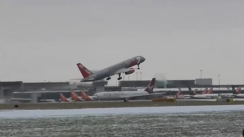 إحالة طائرة "B757" للتقاعد بعد 37 عامًا من الخدمة في السماء .. فيديو