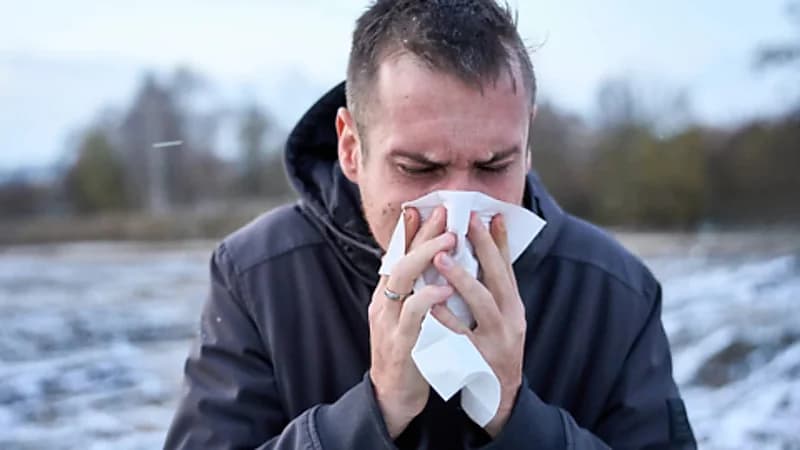 عمدة بلدة إيطالية يصدر قرارا غريبا: لا تمرضوا