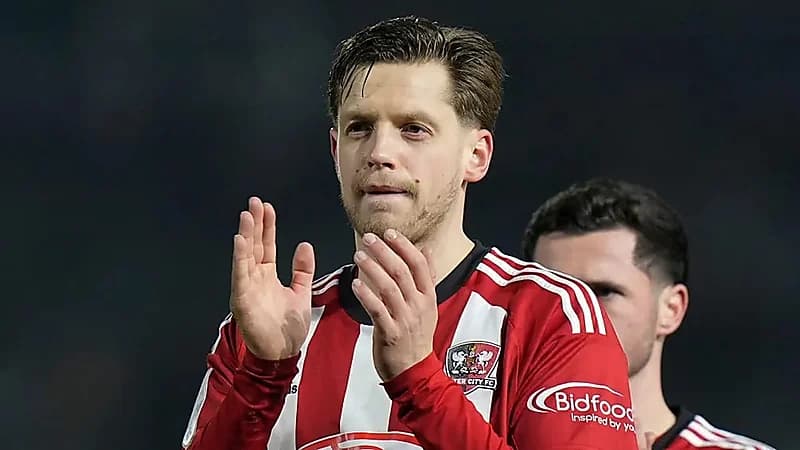 مدافع يكشف معاناته مع مرض كاد ينهي مسيرته الكروية