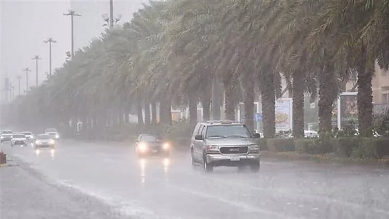 الحصيني: سحب رعدية على بعض مناطق المملكة