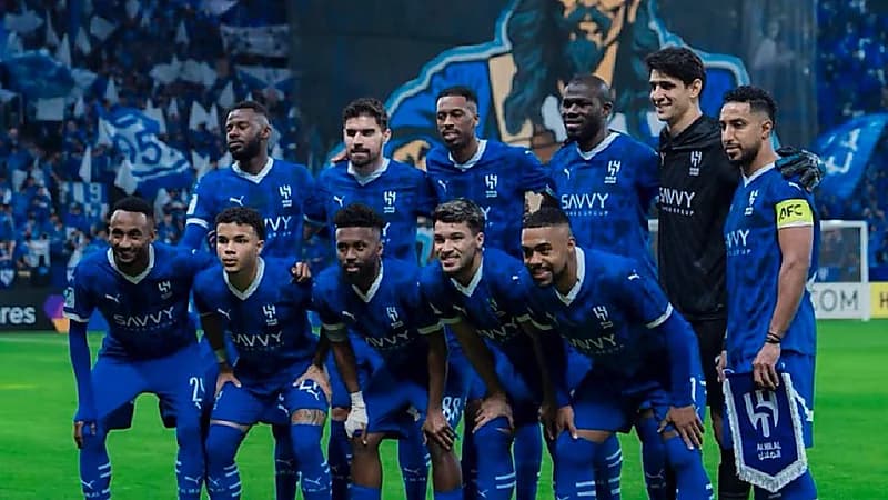 الهلال يختار مقر إقامته في جدة