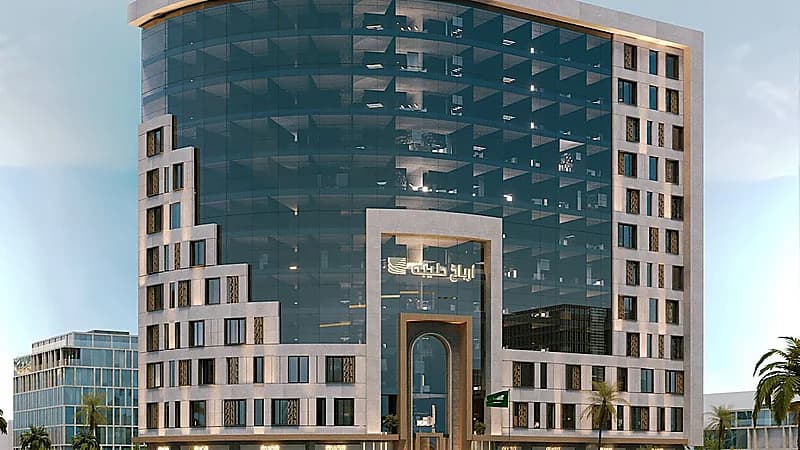 مشروع فندقي تجاري جديد في المدينة المنورة بارتفاع 12 طابقًا .. صور