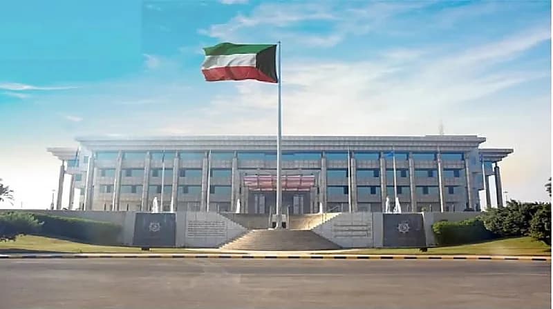 الداخلية الكويتية تطيح بشبكة مخدرات دولية وتضبط 22  كيلوغرامًا