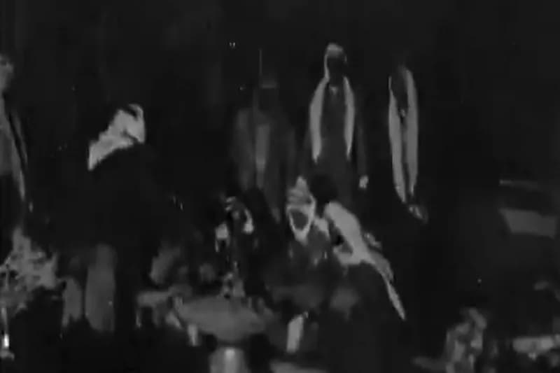 لقطات نادرة لعزيمه أعدها مواطنين لضيوفهم قبل 111 عاما .. فيديو