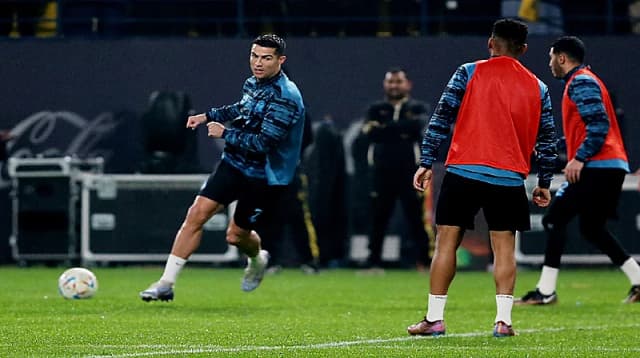 غياب رونالدو عن تدريبات النصر