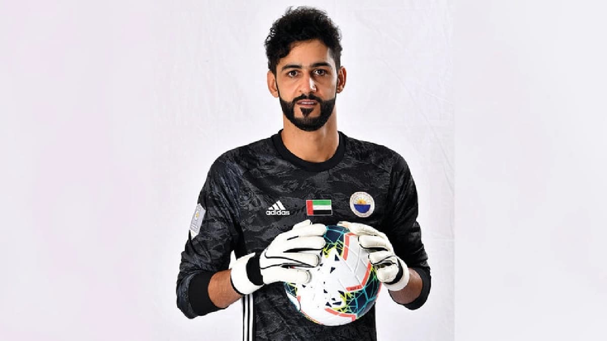 لاعب الشارقة: أنا من عشاق جمهور الاتحاد.. فيديو