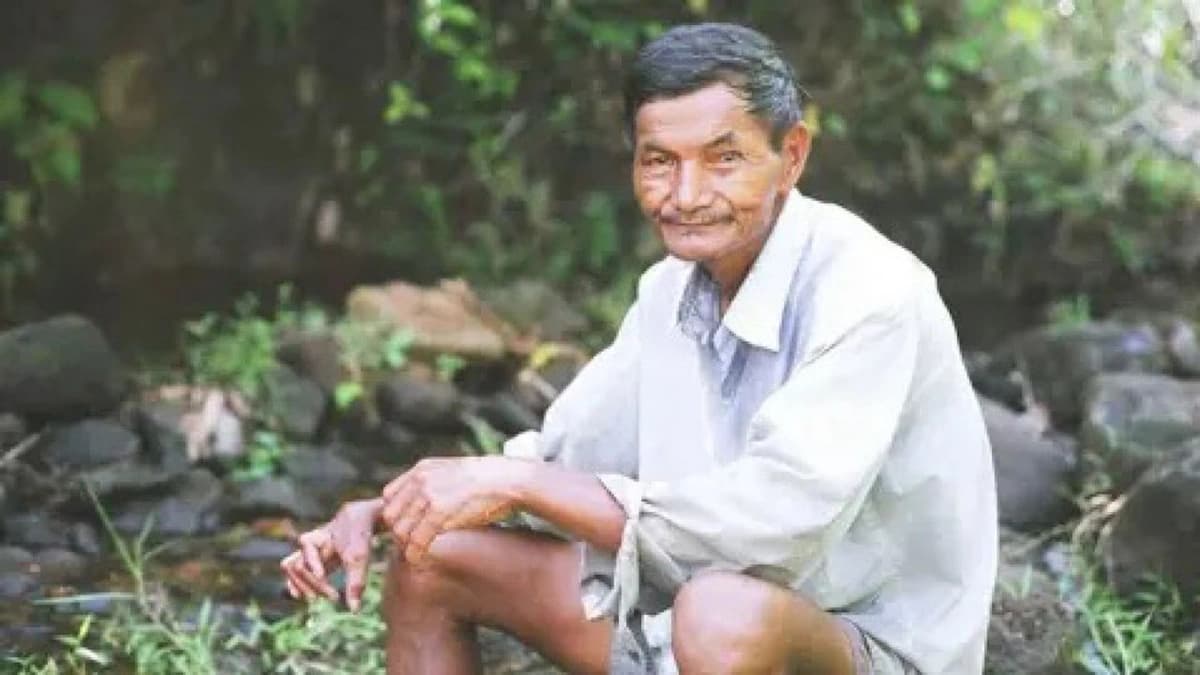 مزارع فيتنامي لم ينم منذ 60 عامًا يثير حيرة الأطباء