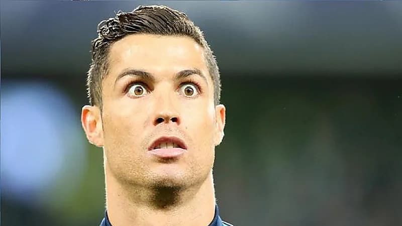 مدرب مانشستر لـ "رونالدو": استعيد لمستك التهديفية