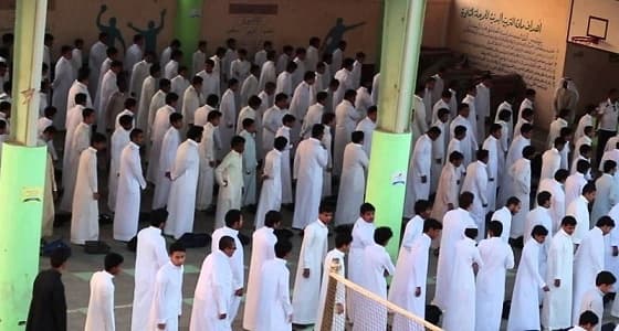 موجة البرد تؤدي إلى إلغاء طابور الصباحي بالمدارس