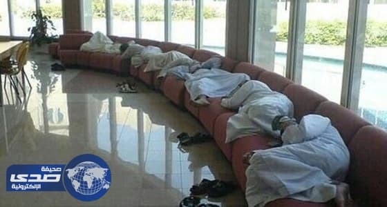 «الغيبوبة الجماعية».. عادة دخيلة سببها إرهاق ليلة العيد