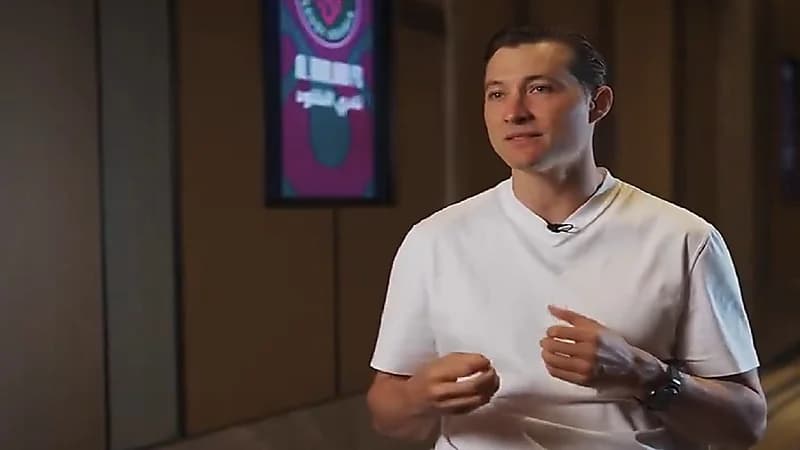 مالك الخلود يبدي إعجابه بالجماهير: أشعر بالرضا من تعليقاته .. فيديو