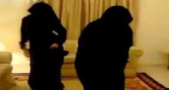 القبض على رجل وامرأتين حولوا منزلا مهجورا إلى وكر لممارسة الرذيلة بعسير