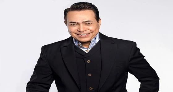 حكيم يطير إلي دبي لإحياء حفل غنائي كبير.. غدا