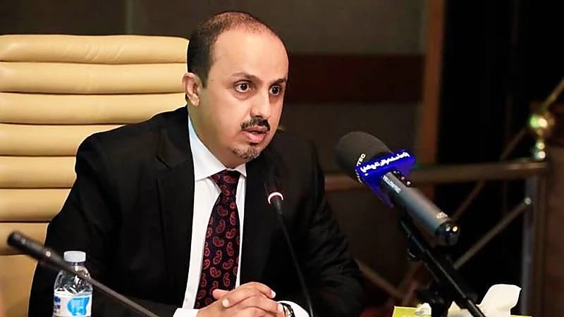 الإرياني لعملاء إيران الذين يشوهون دور المملكة: ماذا قدمتم غير الخراب؟