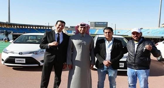 بالصور.. هيئة الرياضة تسلم الجوائز للفائزين في مباراة اعتزال فؤاد أنور