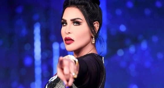 بالفيديو.. أحلام تتغزل بفرقة موسيقية خلال بروفة غنائية