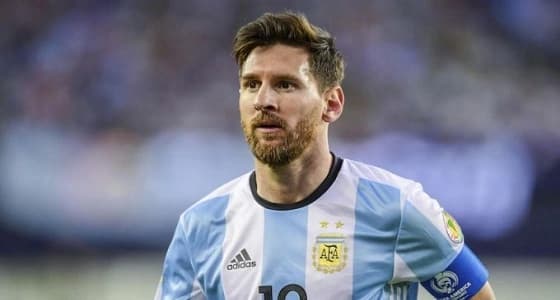 بالفيديو.. نصيحة من أوبرا وينفرا لميسي قبل المونديال