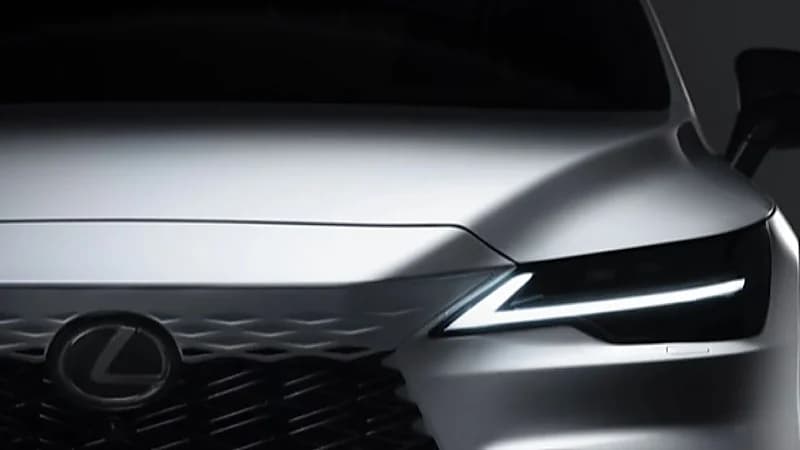 بالصور.. لكزس تكشف عن تفاصيل سيارة الدفع الرباعي RX موديل 2023