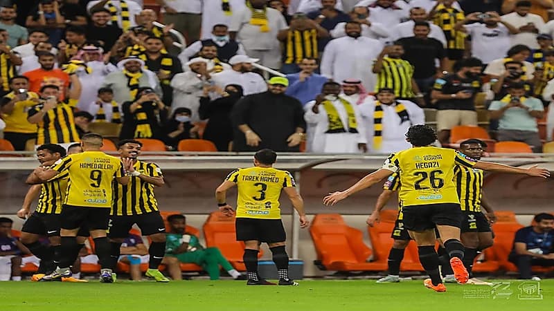 الاتحاد يعزز صدارته برباعية نظيفة في شباك أبها