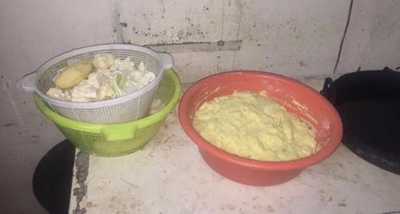 بالصور.. ضبط 180 كيلو أغذية فاسدة بشقة سكنية لتحضير الأطعمة