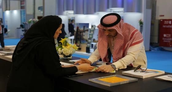 " العلوم والتقنية " تعرض جهودها في تقنيات الطاقة المستدامة بأسبوع أبوظبي للاستدامة  