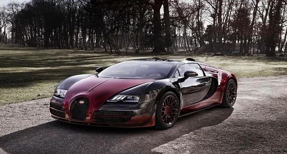 بالفيديو.. سائق بوجاتي يروي تفاصيل تعرض سيارتها الخارقة لحادث