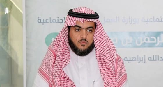 وكيل وزارة العمل يزور جناح الأسر المنتجة بجازان التراثية في الجنادرية