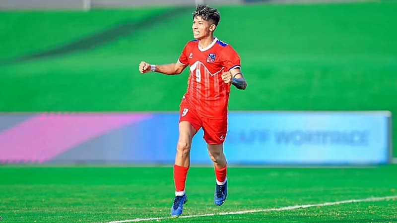 مهاجمة النيبال: حلمي اللعب في الهلال